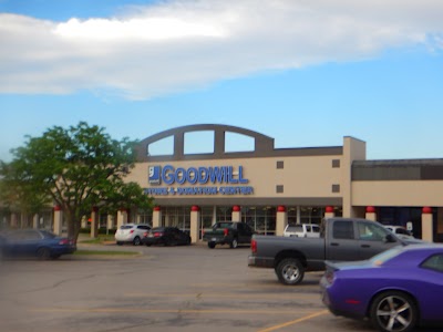 Brookwood Shopping Center