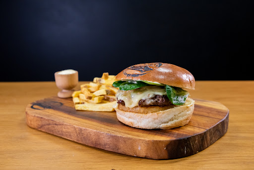 Photo 5 - Travel Burger