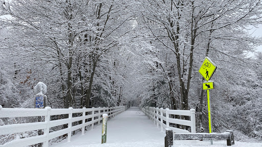 Farmington Valley Greenway Parking - Thumbnail