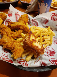 Raising Cane's Chicken Fingers photo