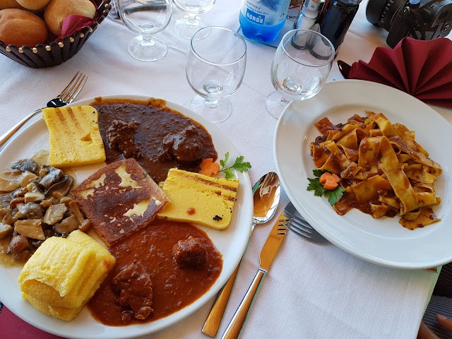 Ristorante Bar Baita Dei Forti