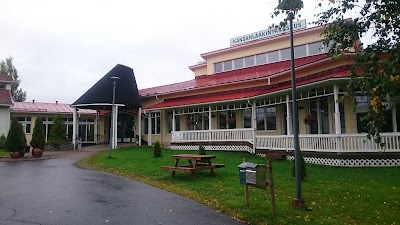 Photos of Kansanl&auml;&auml;kint&auml;keskus
