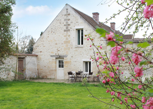 Photo de La Bergerie-en-Vexin 78 Jambville : Location gîte et chambres d'hôtes. Piscine chauffée. Parc naturel du Vexin à Seraincourt (95450)