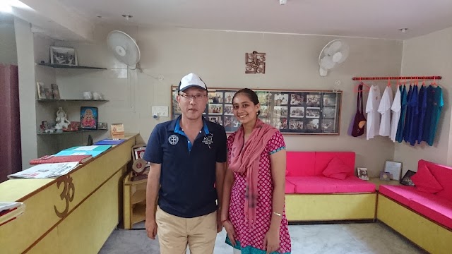 Anand Prakash Yoga Ashram