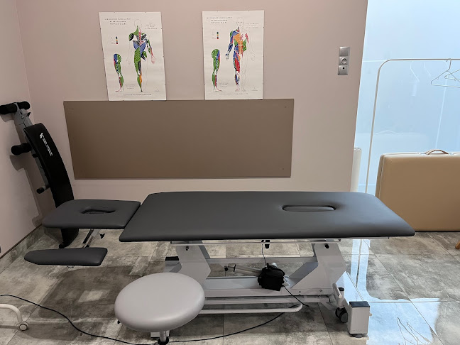 Gabinety Medyczne Gryf / Centrum Rehabilitacji Funkcjonalnej Gryf - Lekarz