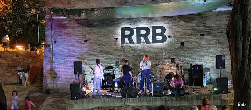Russi rock beer