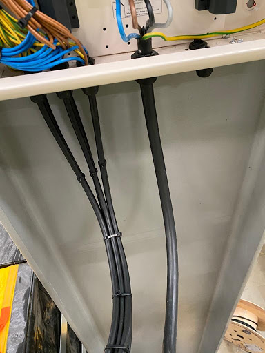 A2B Electrical Installations - Visual