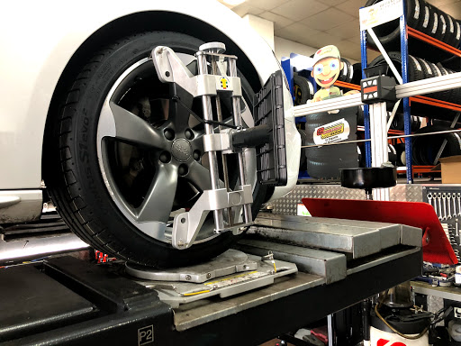 BETANZOS AUTOCENTER-NEUMATICOS Y MECÁNICA - Thumbnail