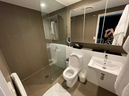 Alex Perry Hotel & Apartments - Thumbnail