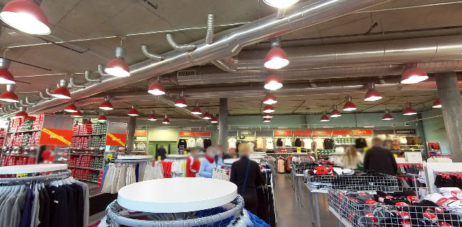 Outlet Oensingen, Ostringstrasse 17, 4702 Oensingen
