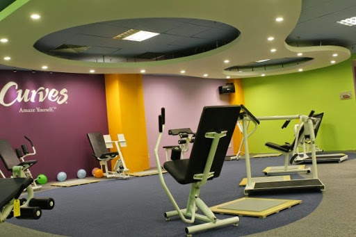 Phòng tập dành riêng cho phụ nữ Curves Nguyễn Công Trứ Quận 1