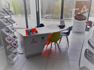 Photo n°9 de Garage Plan & Fils - Citroën à Le Collet-de-Dèze (Service de remorquage)