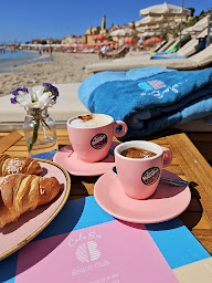 Photo n°31 de CalaBrò Beach Club à Menton (Restaurant)