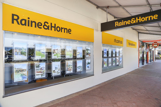 Raine & Horne Ettalong Beach - Thumbnail