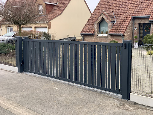 Photo de Access Alu Fabricant et installateur de Portails, carports ...