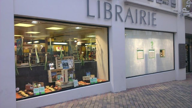Maison Lacoste Librairie Papeterie