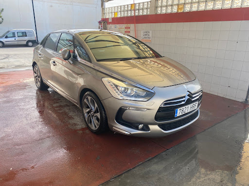 Lavacar Car wash