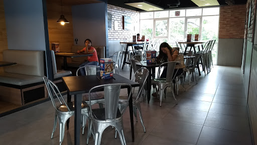 Domino's Progreso - Visual