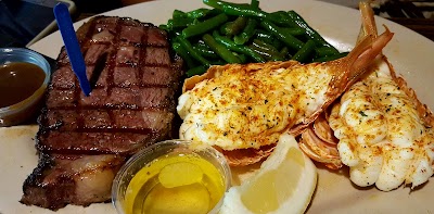 Photos of Bob Chinn's Crab House