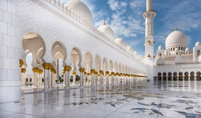 Photos of Great Mosque of Bonaloka