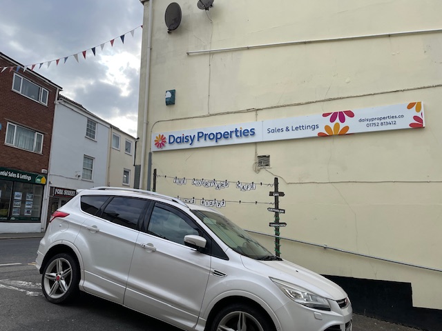 Daisy Properties photo 2