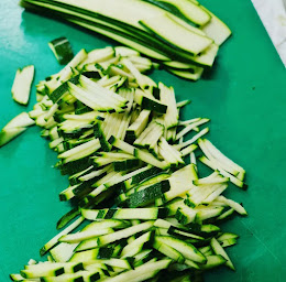 Photo n°9 de KREYOL FOOD à Port-Louis (Saladerie)