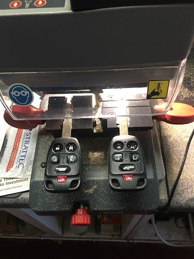 H's Hardware - Visual