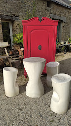 Photo n°19 de Brockenstock à Saint-Yvi (Magasin d'antiquités)