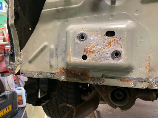 1042 Collision Repairs Inc - Thumbnail