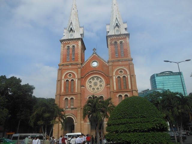Notre Dame Square