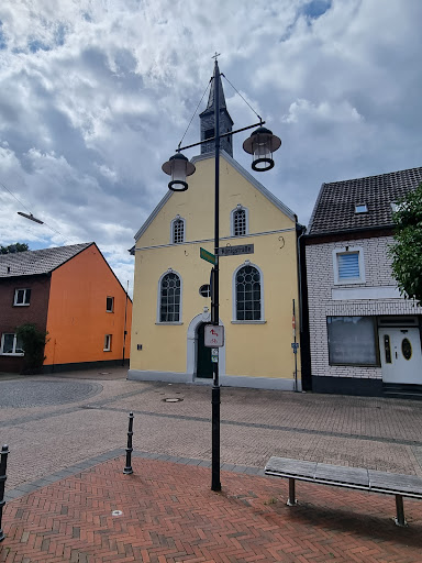 Evangelische Pfarrkirche, Königstrasse - Germany