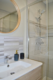 Photo n°24 de La Pichonnière à Isigny-le-Buat (Chambre d'hôtes)