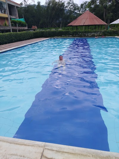 Photos of Conjunto Residencial Manantial