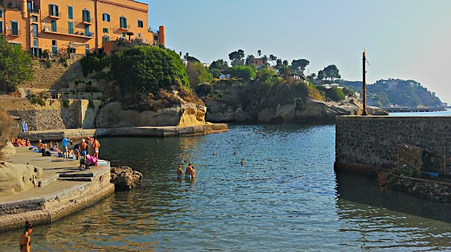 Spiaggia della Gaiola