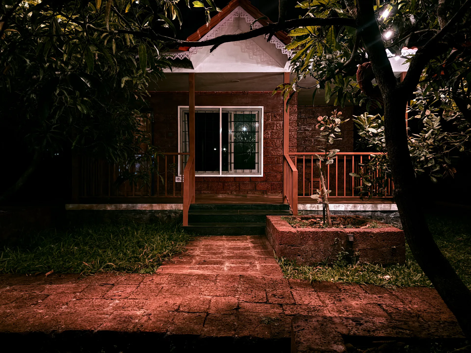 Desai's Mango Retreat