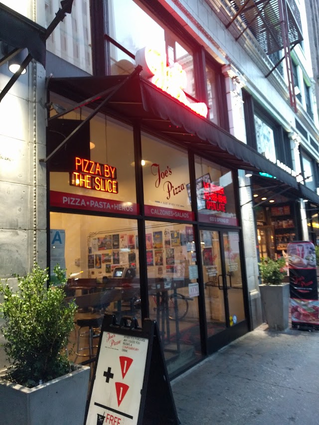 Joe's Pizza