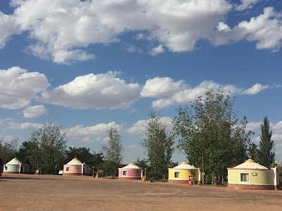 Photos of Tenggeli Grassland Tonghu Desert Tourist Area