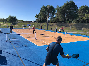 Photo n°16 de TENNIS PICKLEBALL DU RIEUFRET à Saint-Michel-de-Rieufret (Moniteur de tennis)