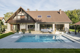 Photo n°34 de Everblue - Patrick Lemaire Paysage - Construction et Rénovation de piscine à Sens à Sens (Magasin de matériel pour piscines)