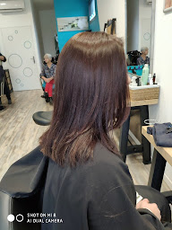 Photo n°39 de Atelier 23 coiffure à Ingrandes-le-Fresne-sur-Loire (Salon de coiffure)