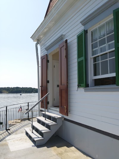 Esopus Meadows Lighthouse