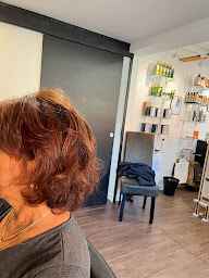 Photo n°7 de Coiffeur créateur Anne-Sylvie à Oberhoffen-sur-Moder (Salon de coiffure)