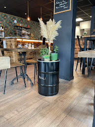 Photo n°1 de Skali - Restaurant ✦ Street food à Saint-Jean-de-Sixt (Restaurant)