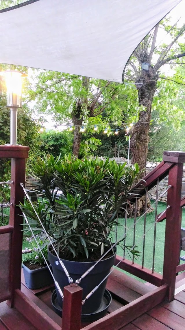 Le Petit Jardin