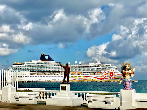 Rainbow Getaways - Visual