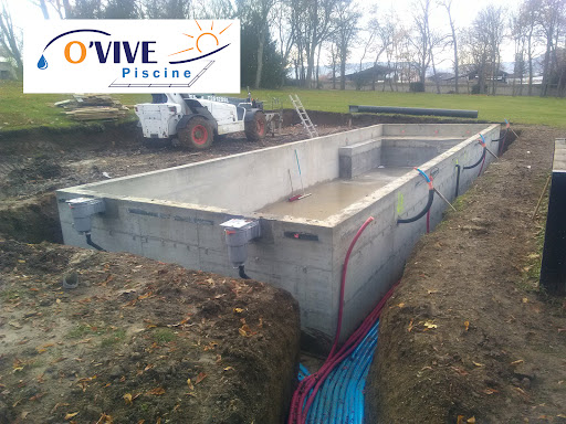 Photo de O'vive Piscine à Vic-le-Comte (63270)