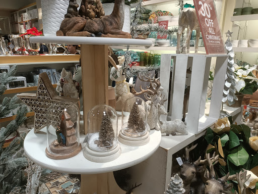 Bed Bath N' Table Marion - Thumbnail
