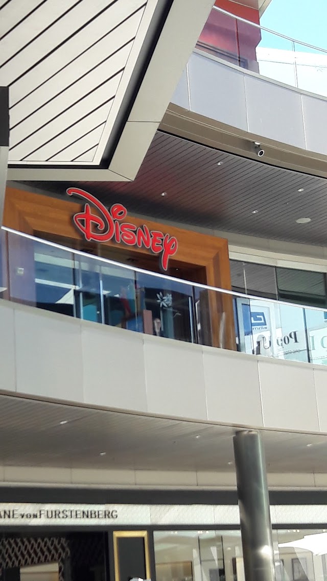 AMC Santa Monica 7