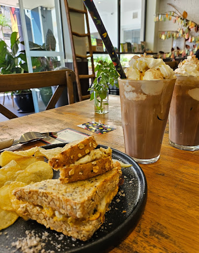 Grounding Cafe - Thumbnail