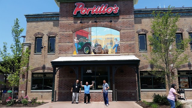 Portillo's Chicago – Canal and Taylor